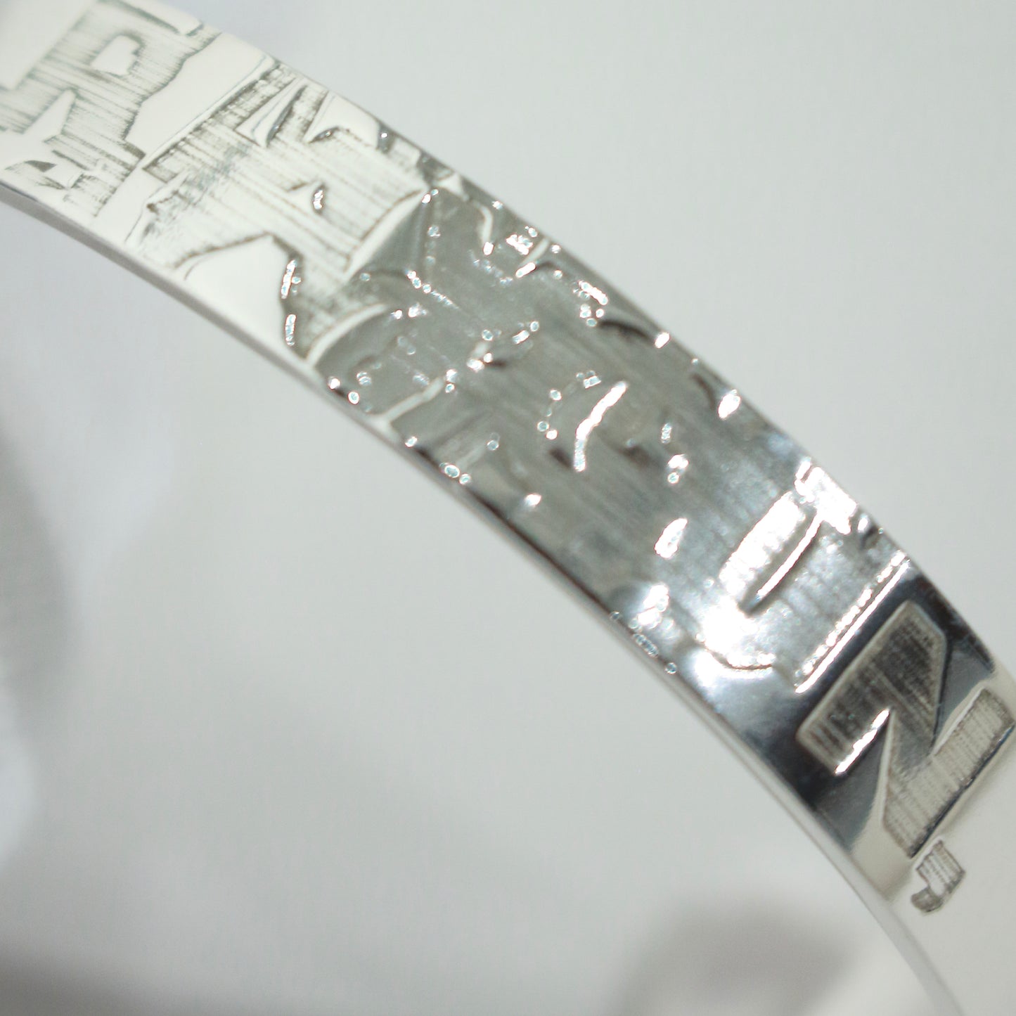 band cuff. -10mm-