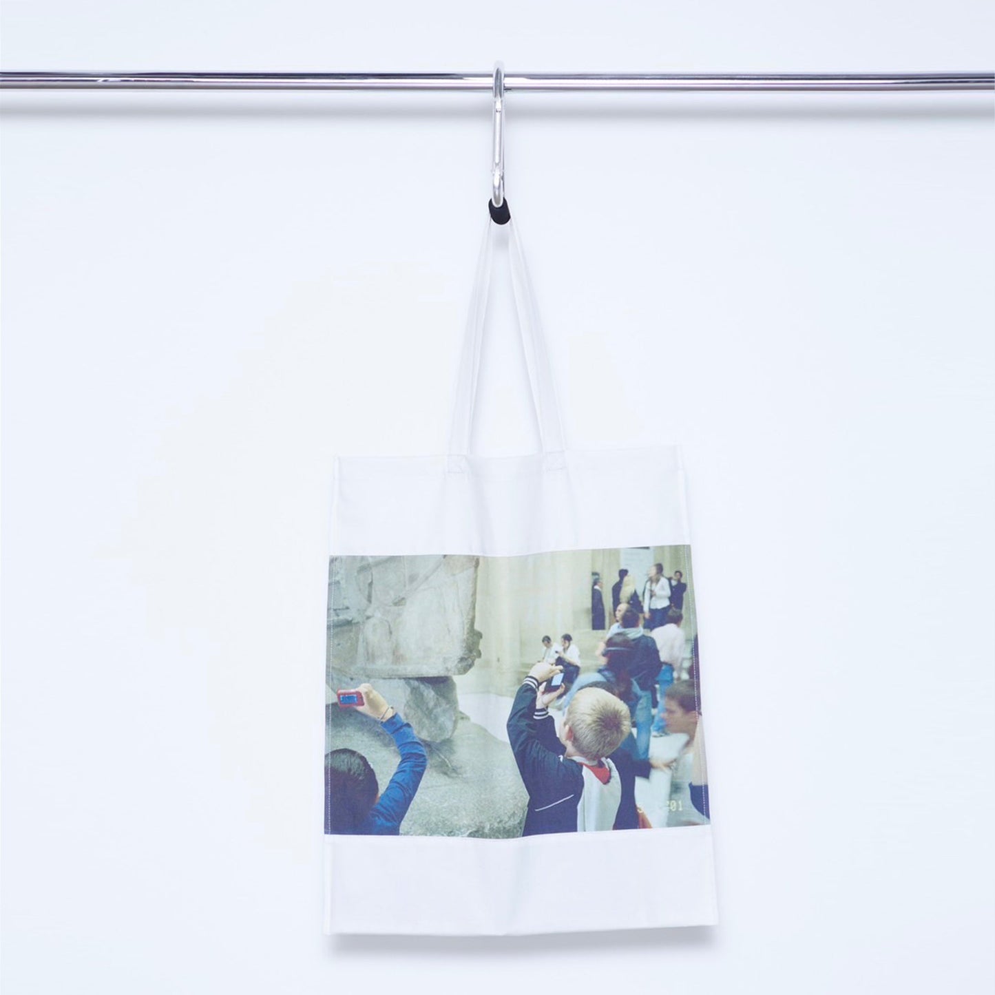 "MUSEUM SERIES" Printed Large Tote Photography by Kento Mori
