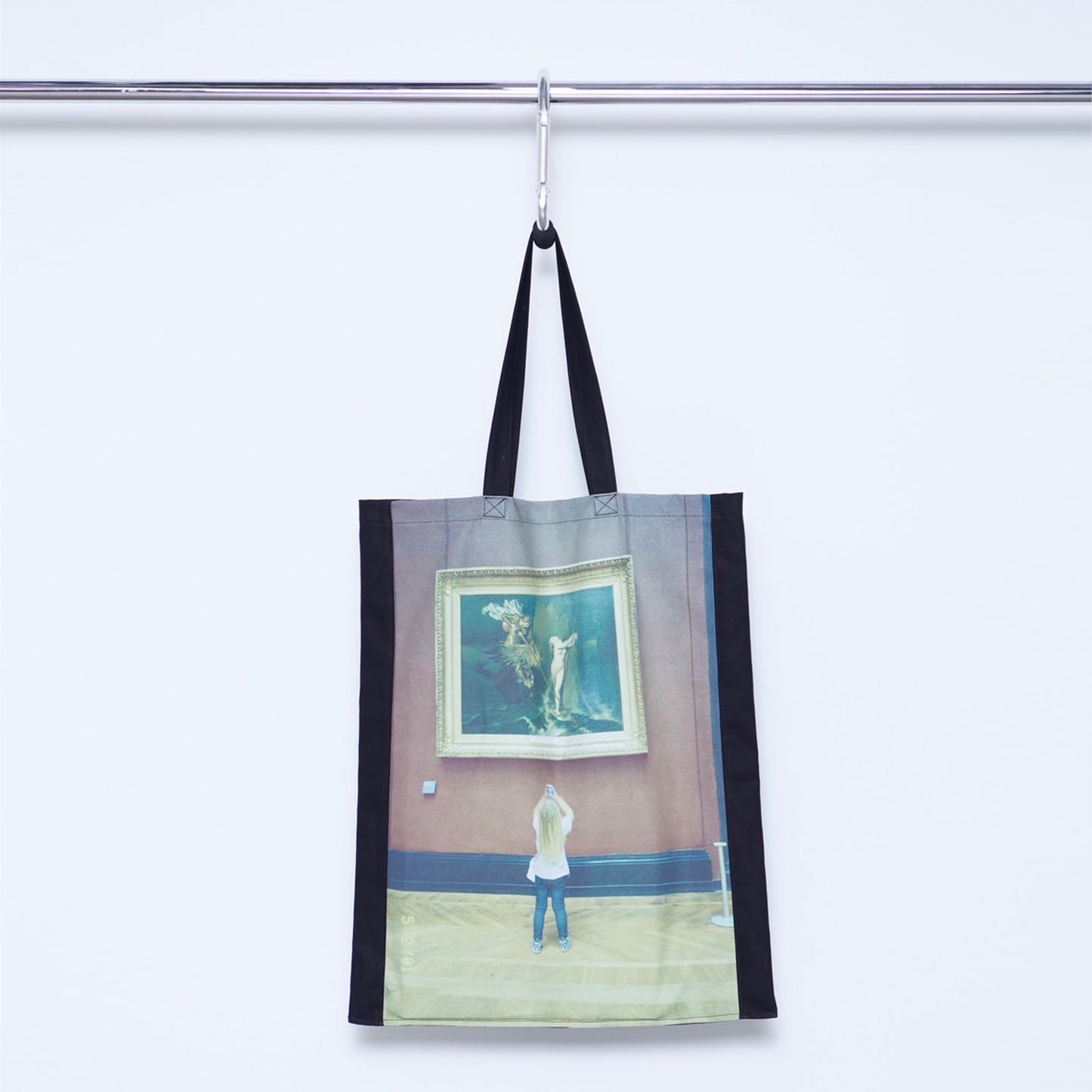 "MUSEUM SERIES" Printed Large Tote Photography by Kento Mori