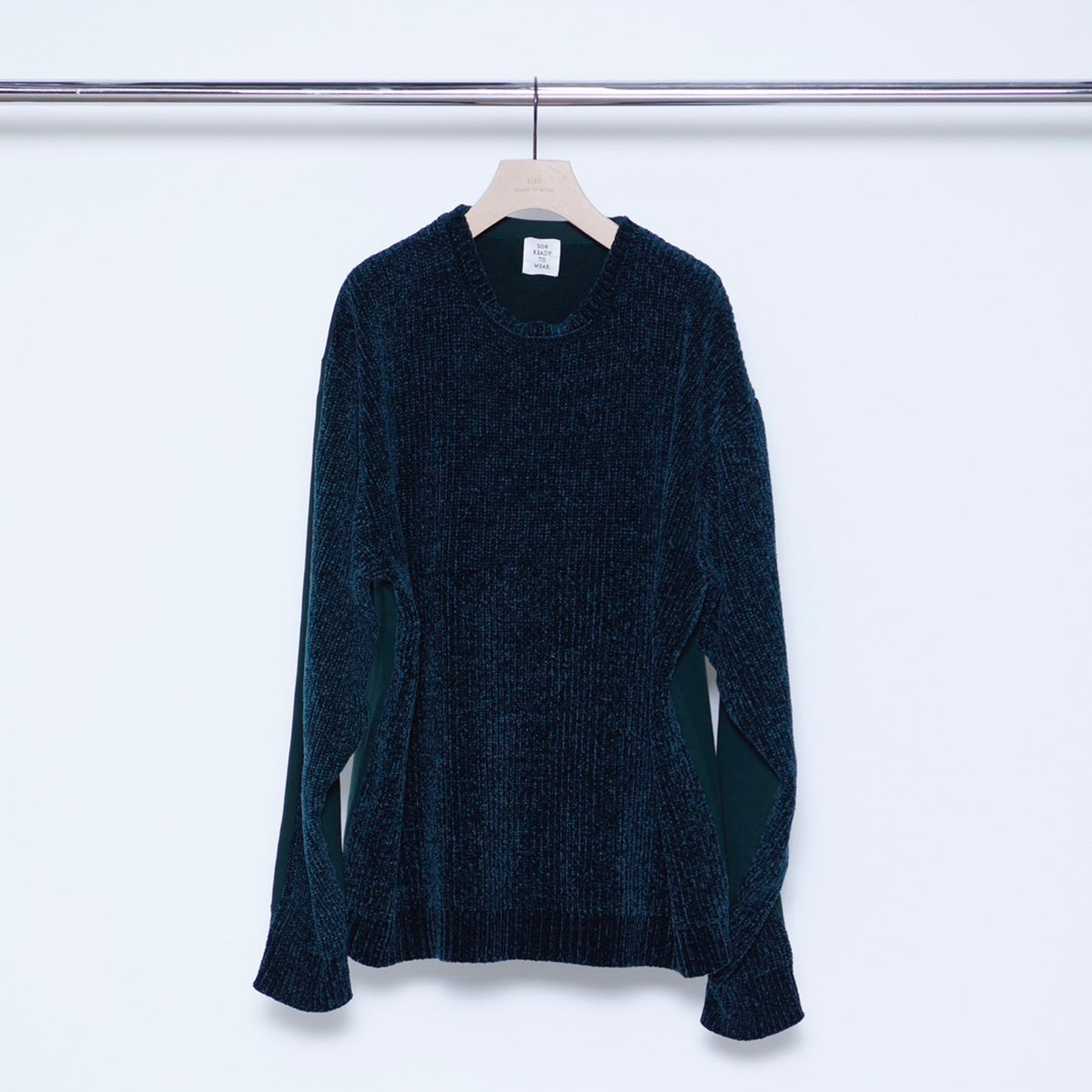 Mole Yarn Sweater & Sweat Shirts