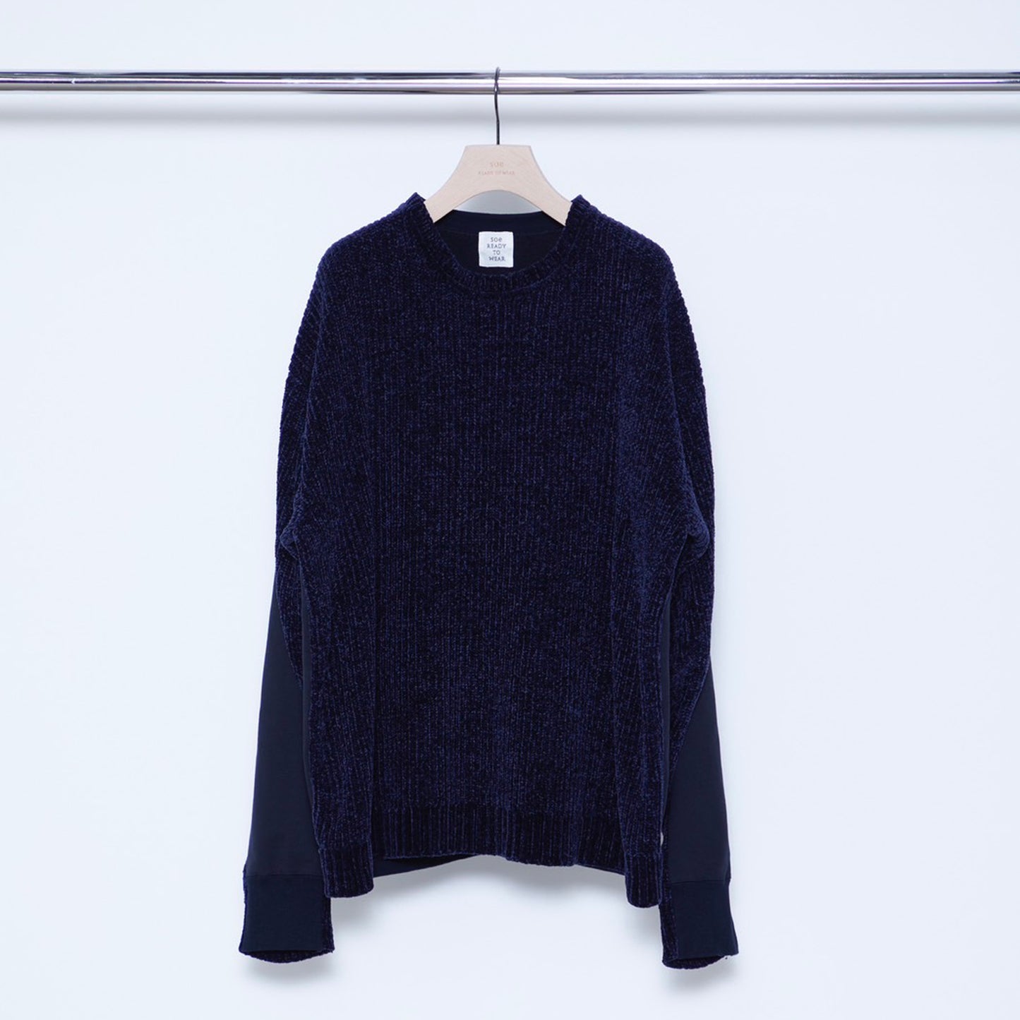 Mole Yarn Sweater & Sweat Shirts