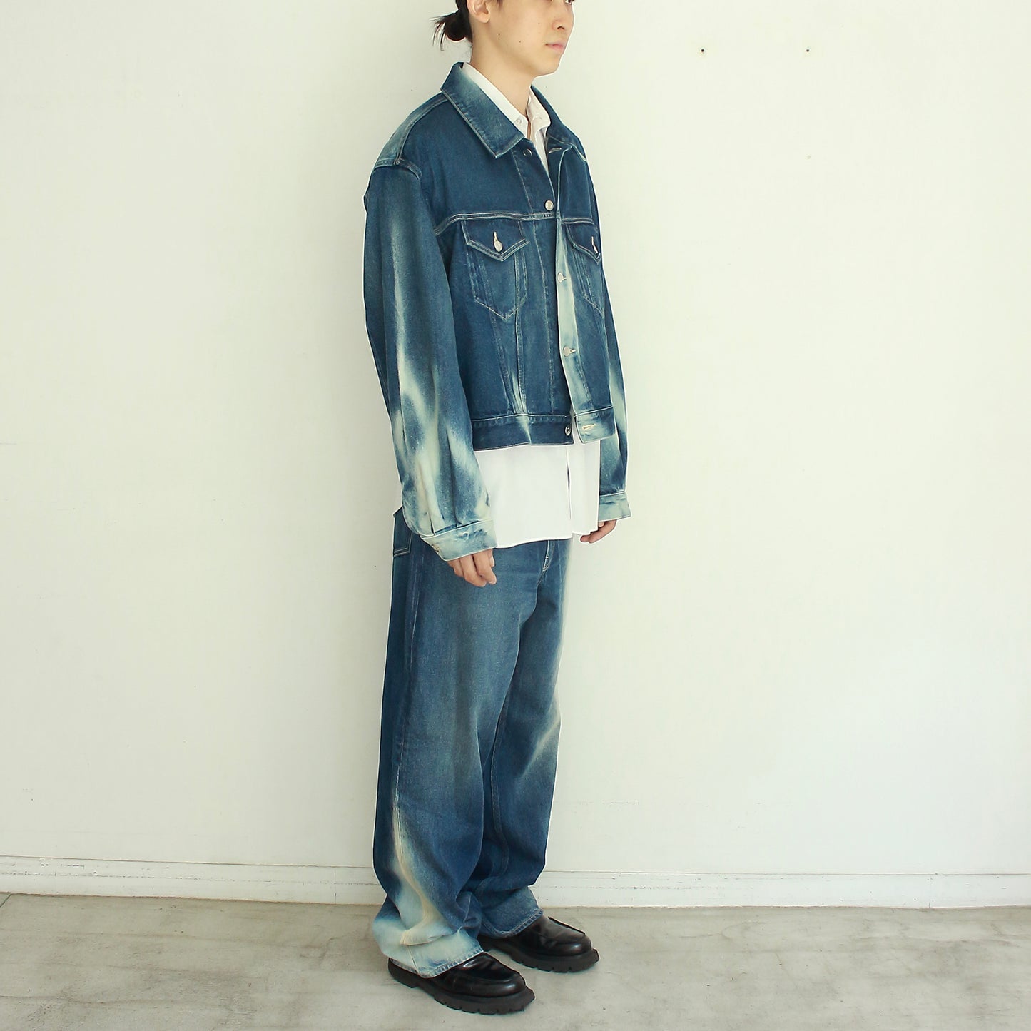 Dameged Denim Jacket