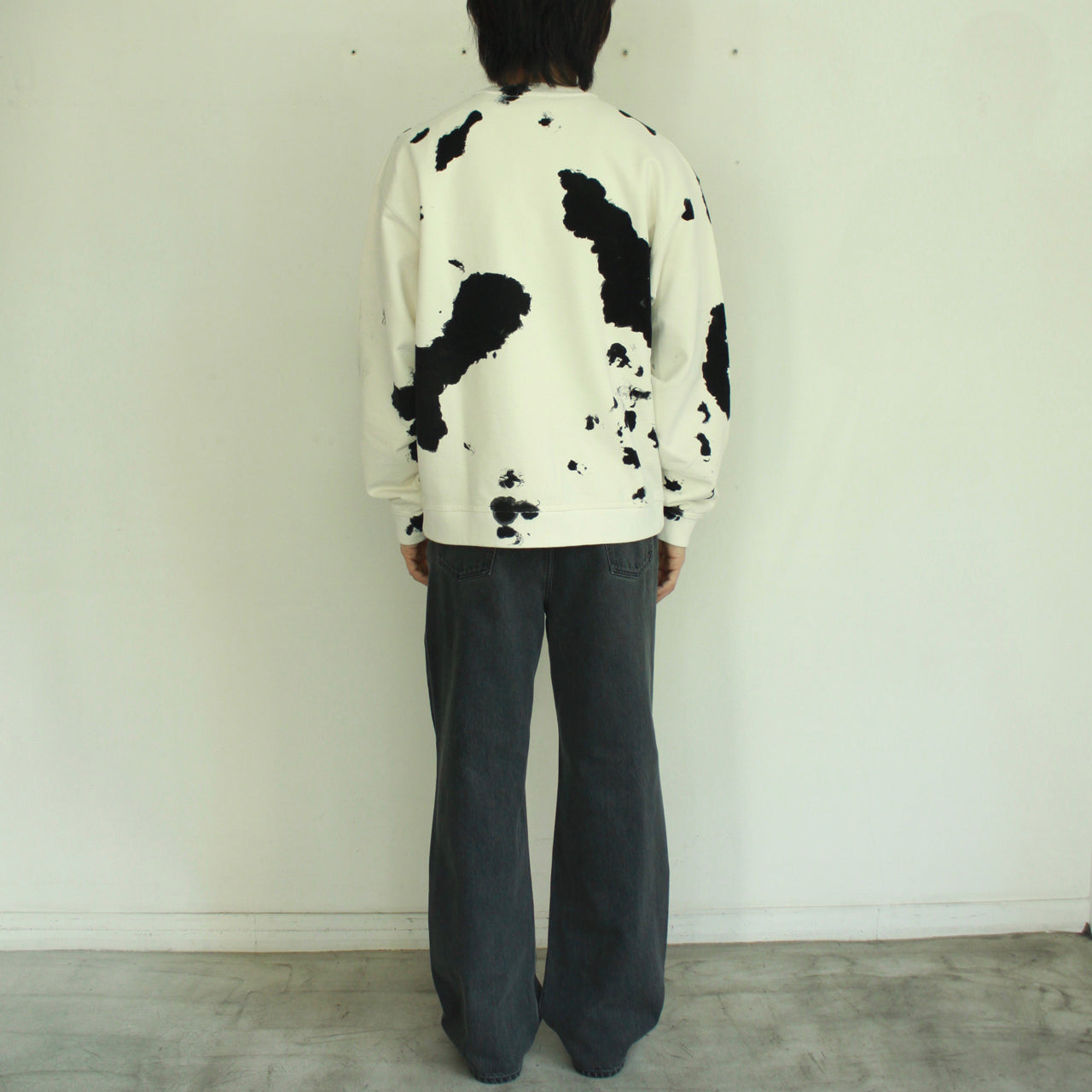 【Soe】Cow Sweat Shirts