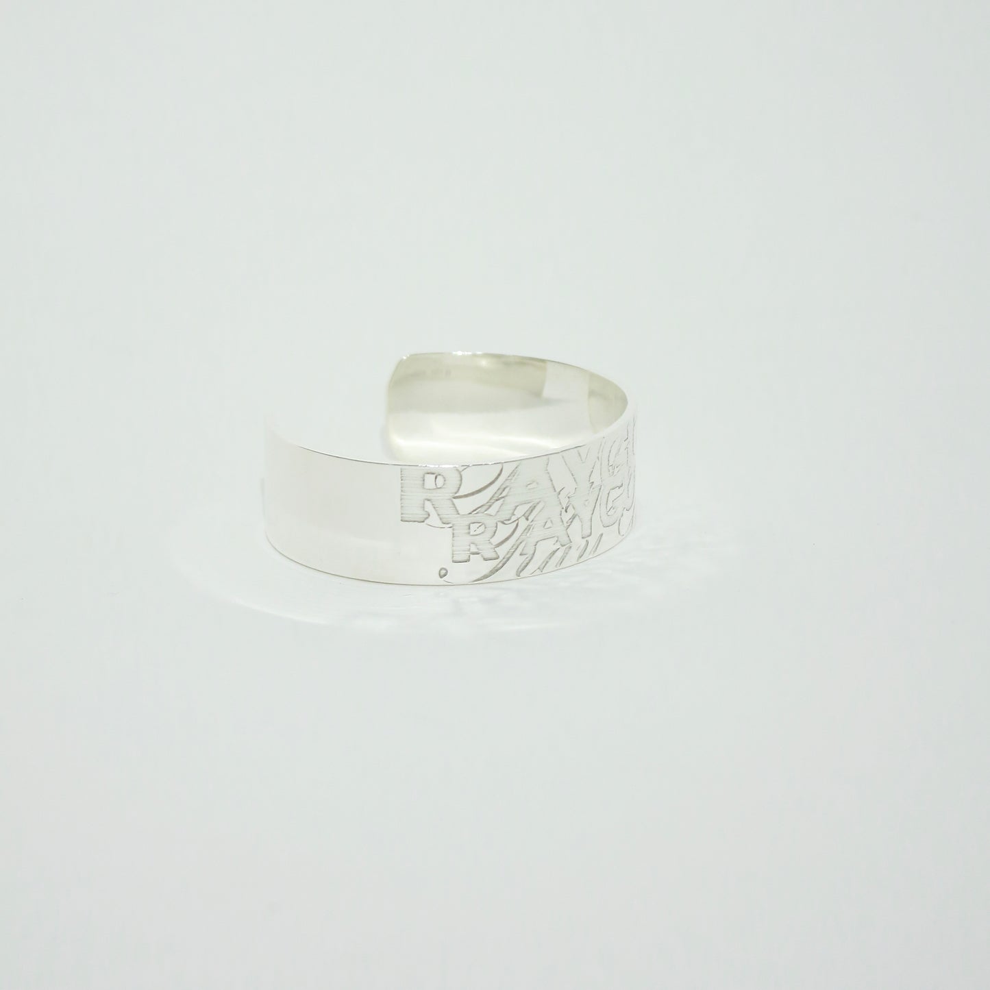 band cuff. -20mm-
