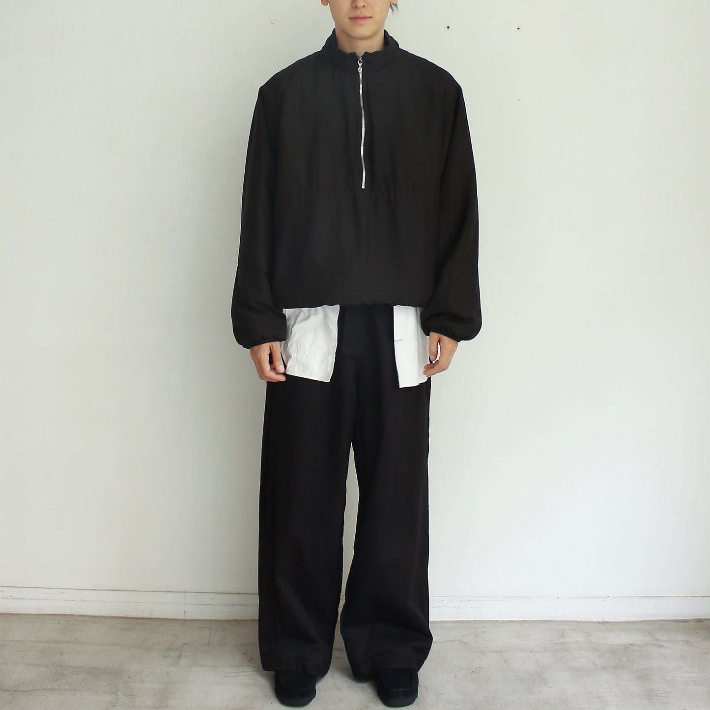 OVER DIE PUFF SWEATER