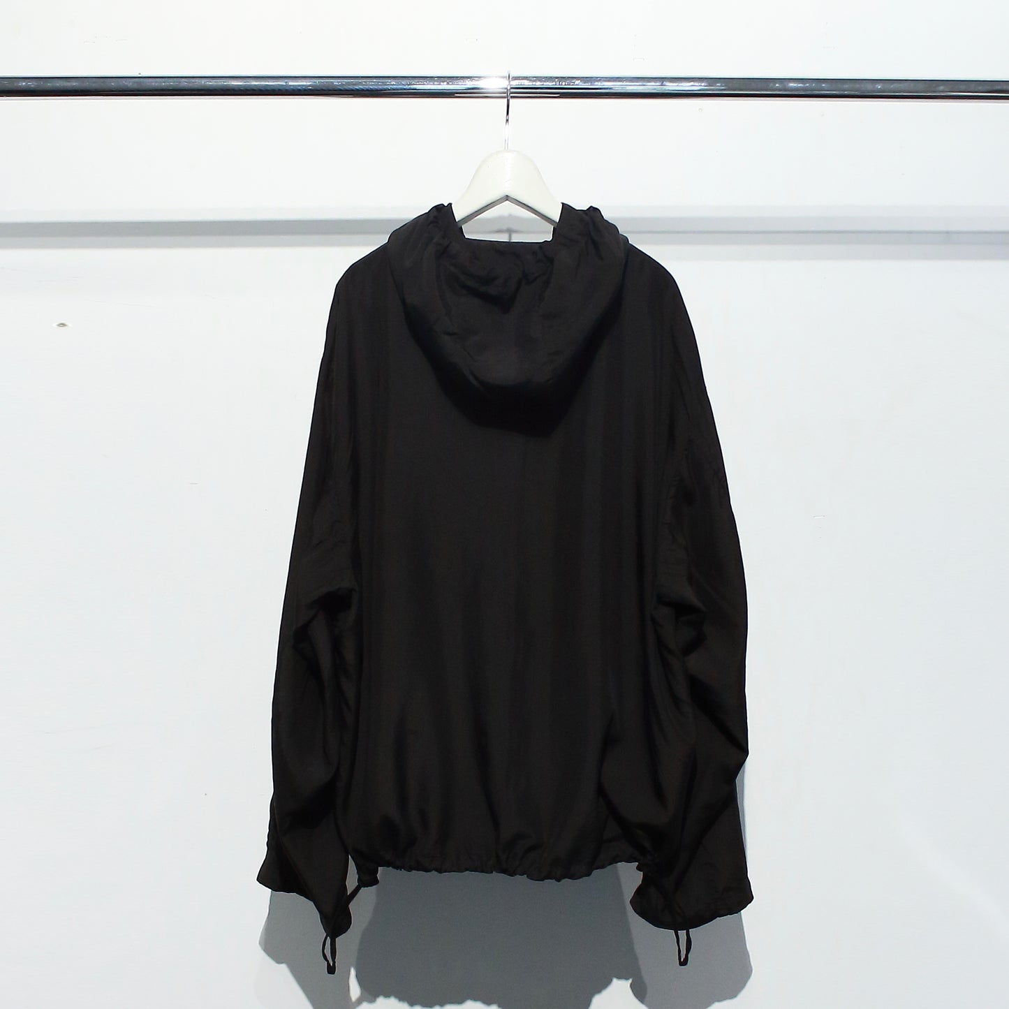 OVER DIE SMOCK