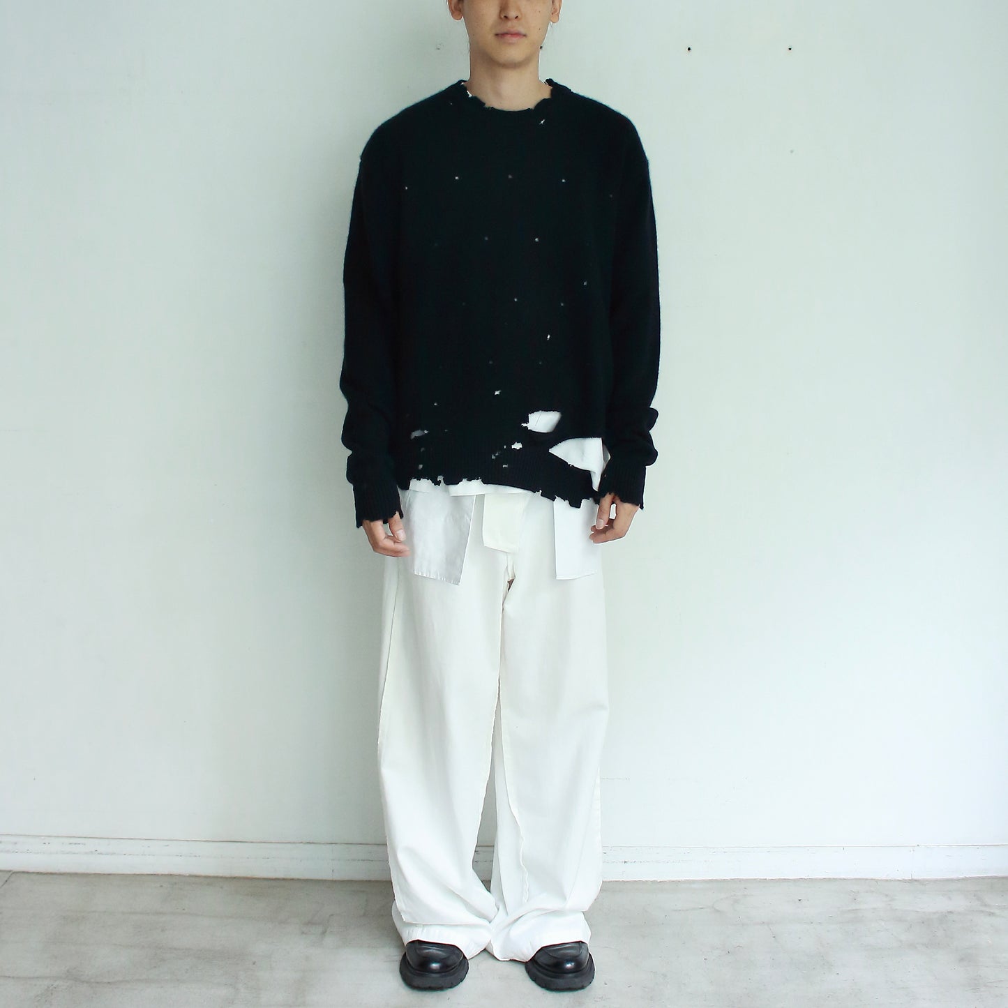 GRUNGY CASHMERE SWETER