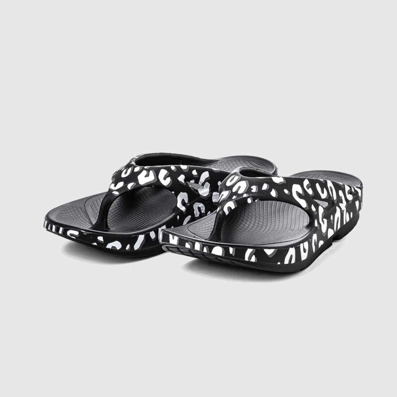 【TAKAHIROMIYASHITA TheSoloist.】flip-flop.(leopard)