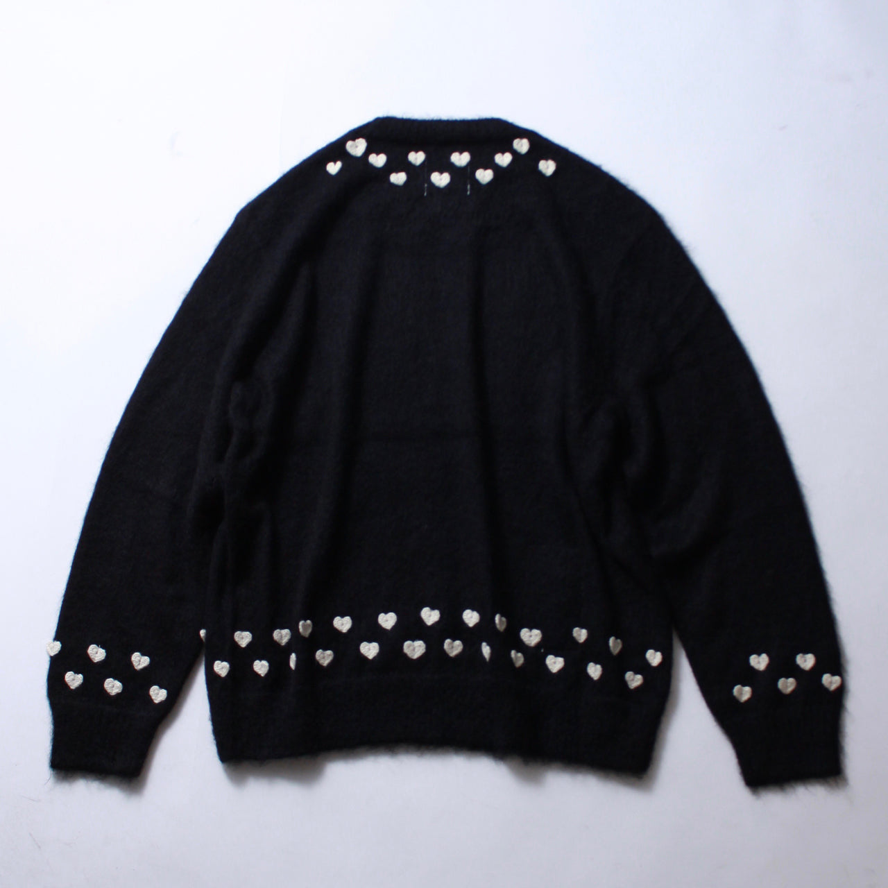 【TAKAHIROMIYASHITA TheSoloist.】heart attached mohaer crew neck sweater.