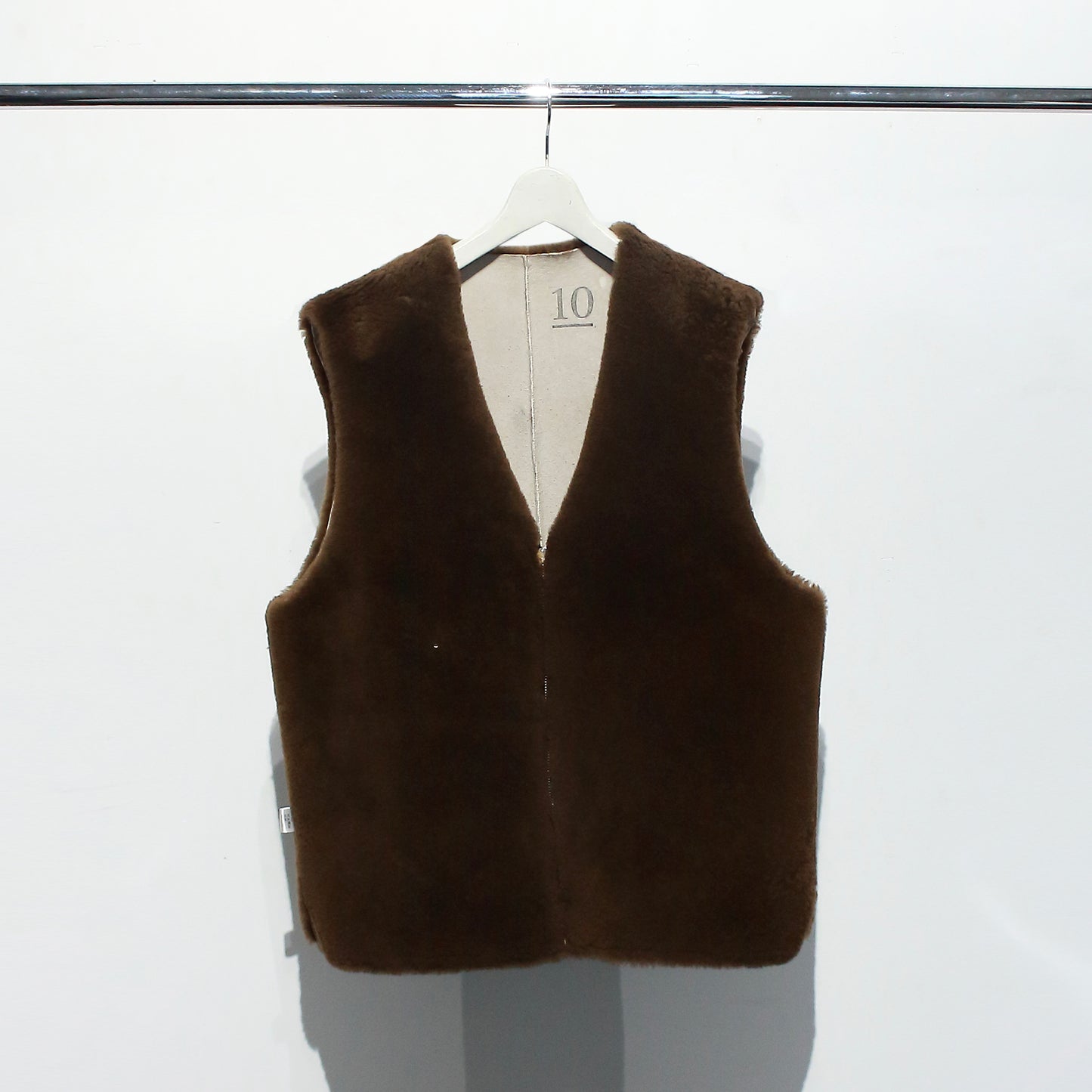 MOUTON VEST