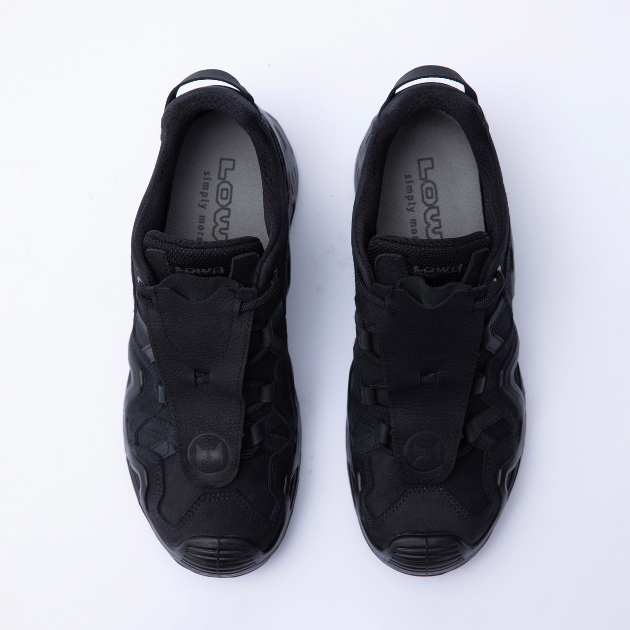 【AFFXWRKS x LOWA】ZEPHYR GTX LO