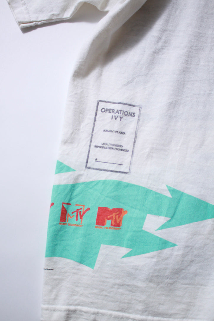 “Prompt and Answer"Tagging T-Shirt