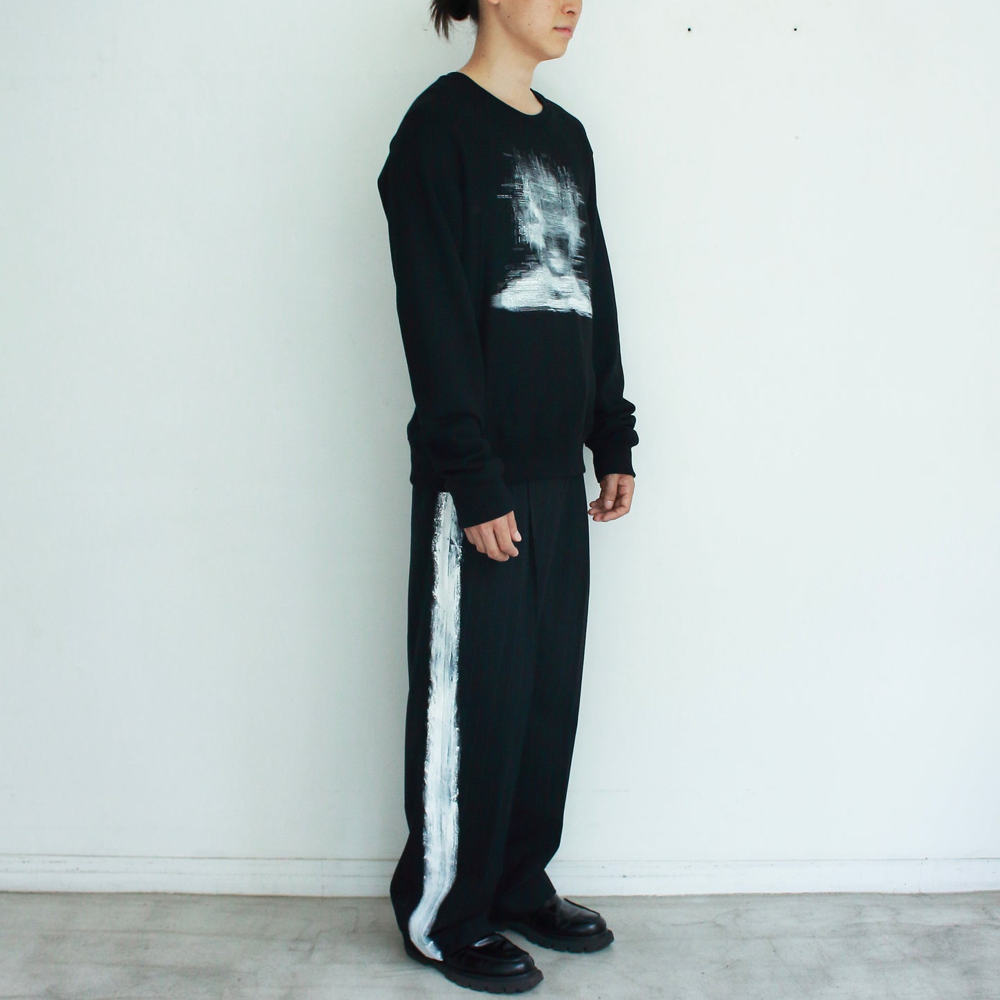 jane smith.(crew neck sweatshirt)