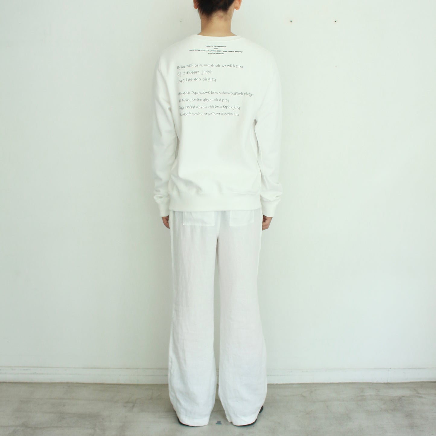 john smith.(crew neck sweatshirt)