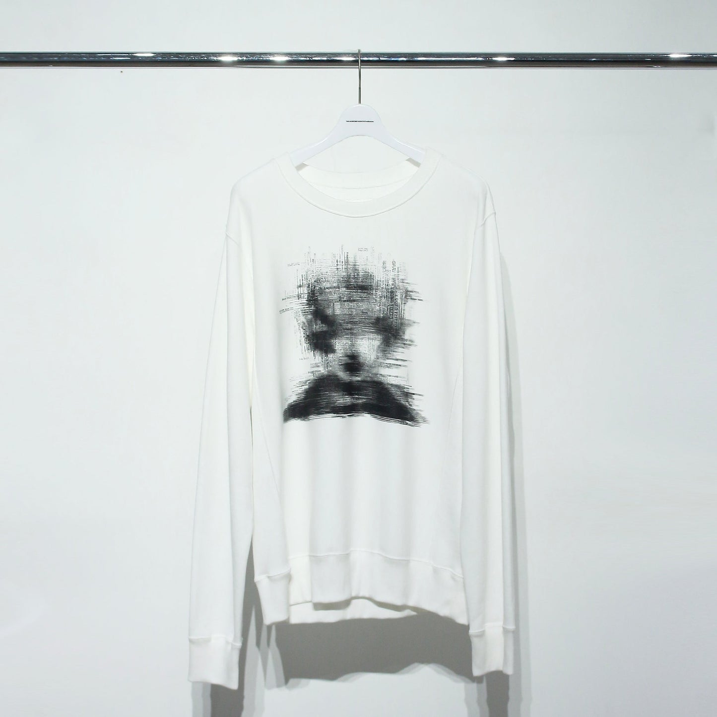jane smith.(crew neck sweatshirt)