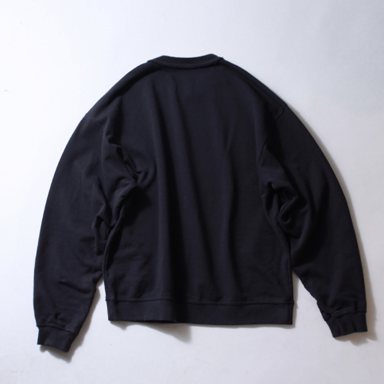 【Soe】Embroidered Sweat Shirt