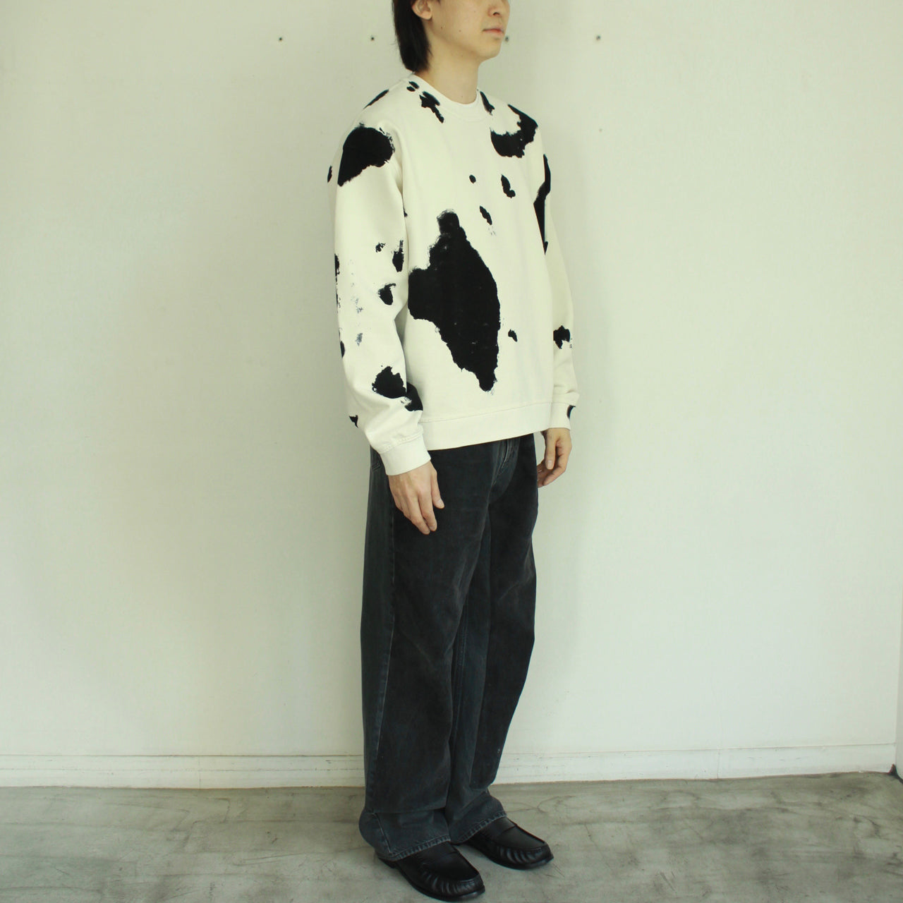 【Soe】Cow Sweat Shirts