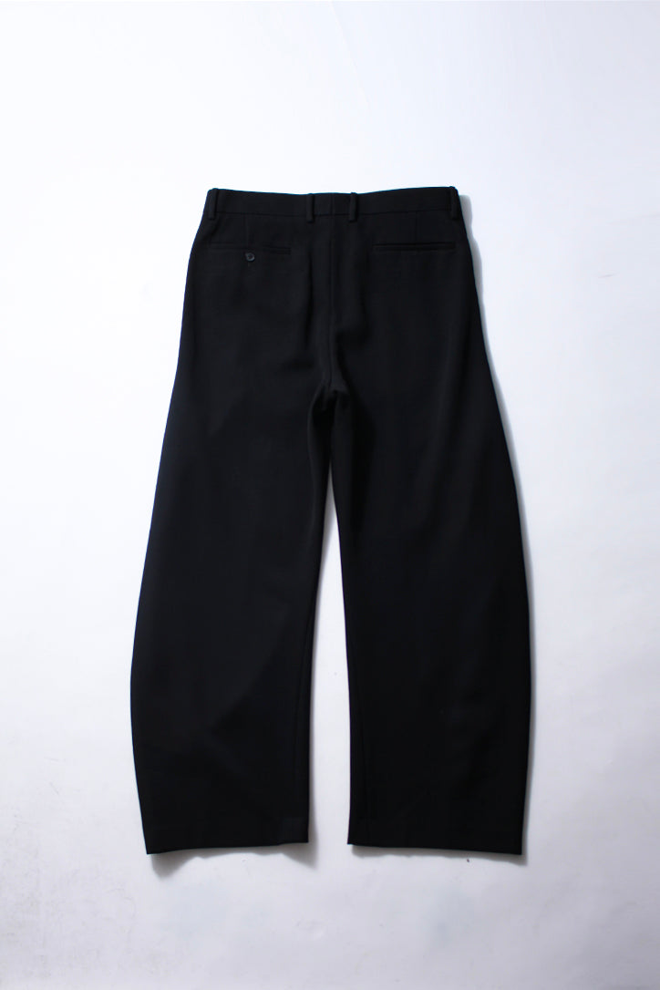 Soe READY TO WEAR – M.I.U. online