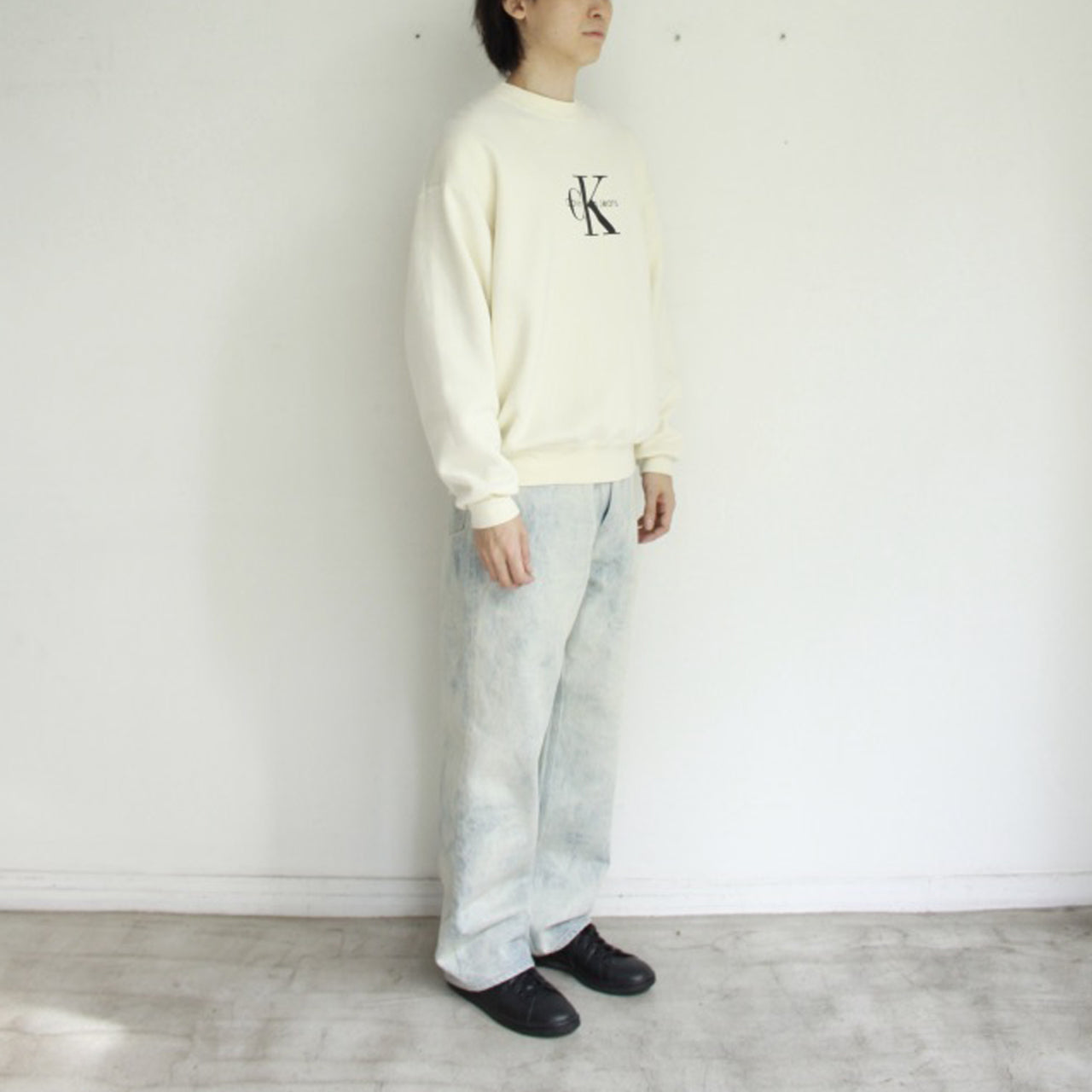 【Soe】Bleached Regular Jeans