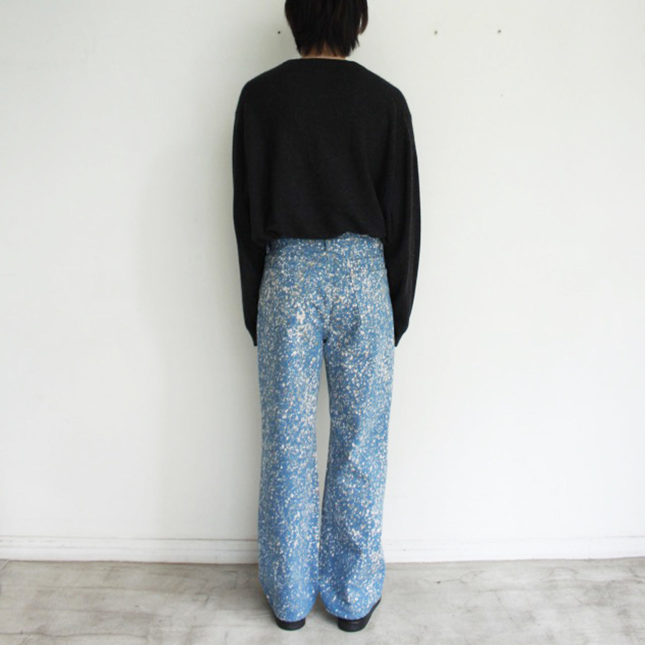 【Soe】Flower Splashed Regular Jeans