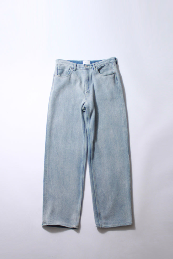 Type 001 Oxford Jeans