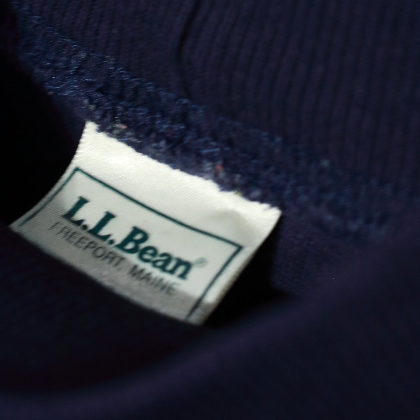 "メイドインUSA" L.L. Bean Mock Neck Knit