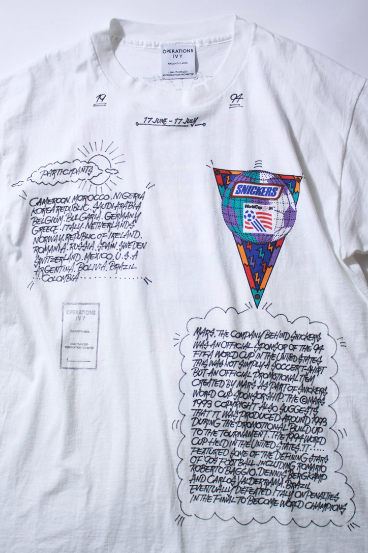 “Prompt and Answer"Tagging T-Shirt
