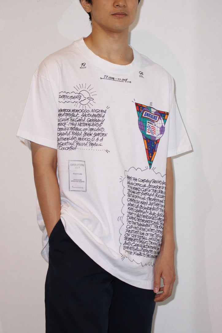 “Prompt and Answer"Tagging T-Shirt
