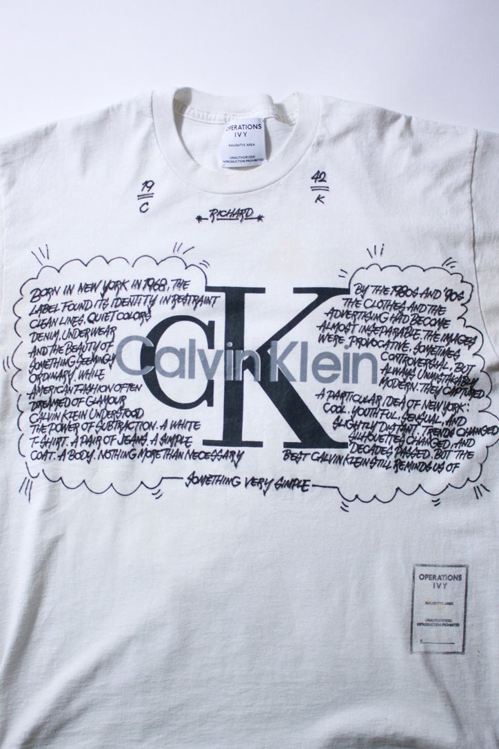 “Prompt and Answer"Tagging T-Shirt