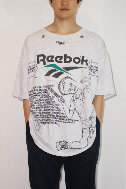 “Prompt and Answer"Tagging T-Shirt